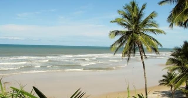 Itacaré, na Bahia, possui praias paradisíacas e turismo de aventura