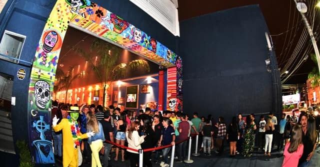 Acompanhe fotos de festas, eventos e baladas de Taubaté, no Vale do Paraíba, através da nossa Coluna Social