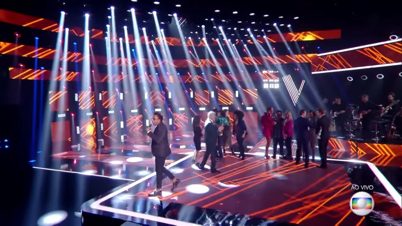 Entenda a dinâmica do reality show The Voice Brasil, da Rede Globo; tem direção de Boninho e apresentação de Tiago Leifert
