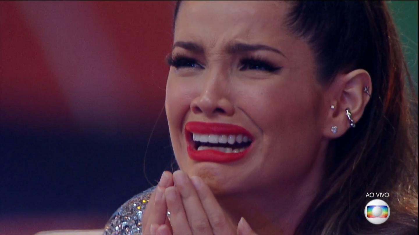 Campeã do BBB 21, Juliette Freire se emociona ao vivo na Globo