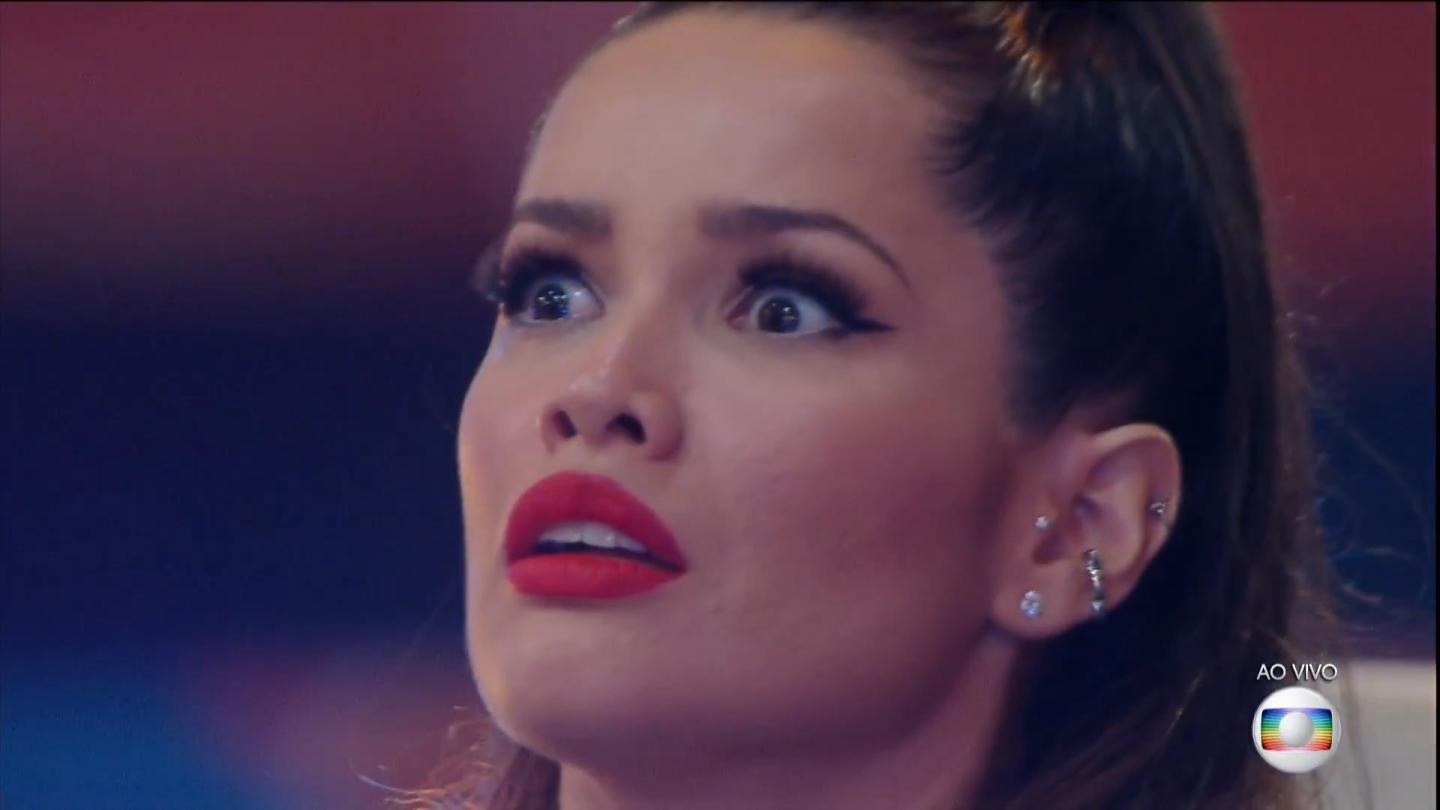Campeã do BBB 21, Juliette Freire se emociona ao vivo na Globo