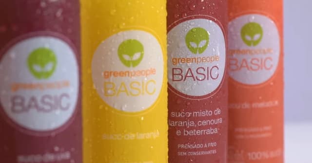 Oba Hortifruti Aquarius oferece diferentes sabores dos sucos Green People em São José dos Campos; saiba mais sobre marca